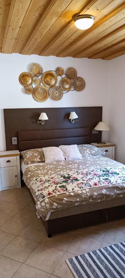 דירות Rozsa Apartman זלקרוס מראה חיצוני תמונה