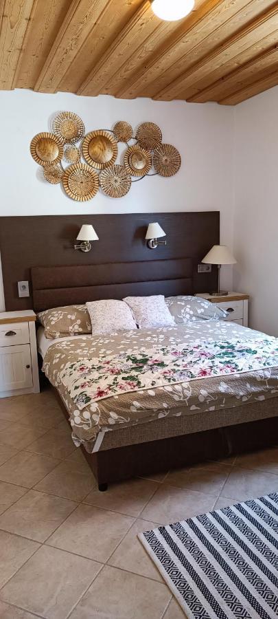 דירות Rozsa Apartman זלקרוס מראה חיצוני תמונה