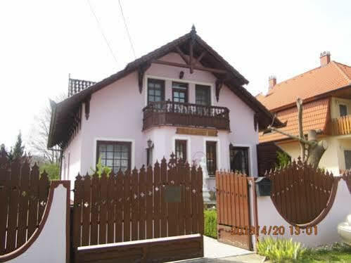 דירות Rozsa Apartman זלקרוס מראה חיצוני תמונה